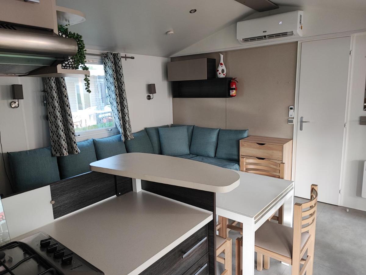 Mobilhome 741 Les Charmettes,3Ch,2Sdb,Lave Linge,Lave Vaisselle,Clim,2Wc Les Mathes Esterno foto