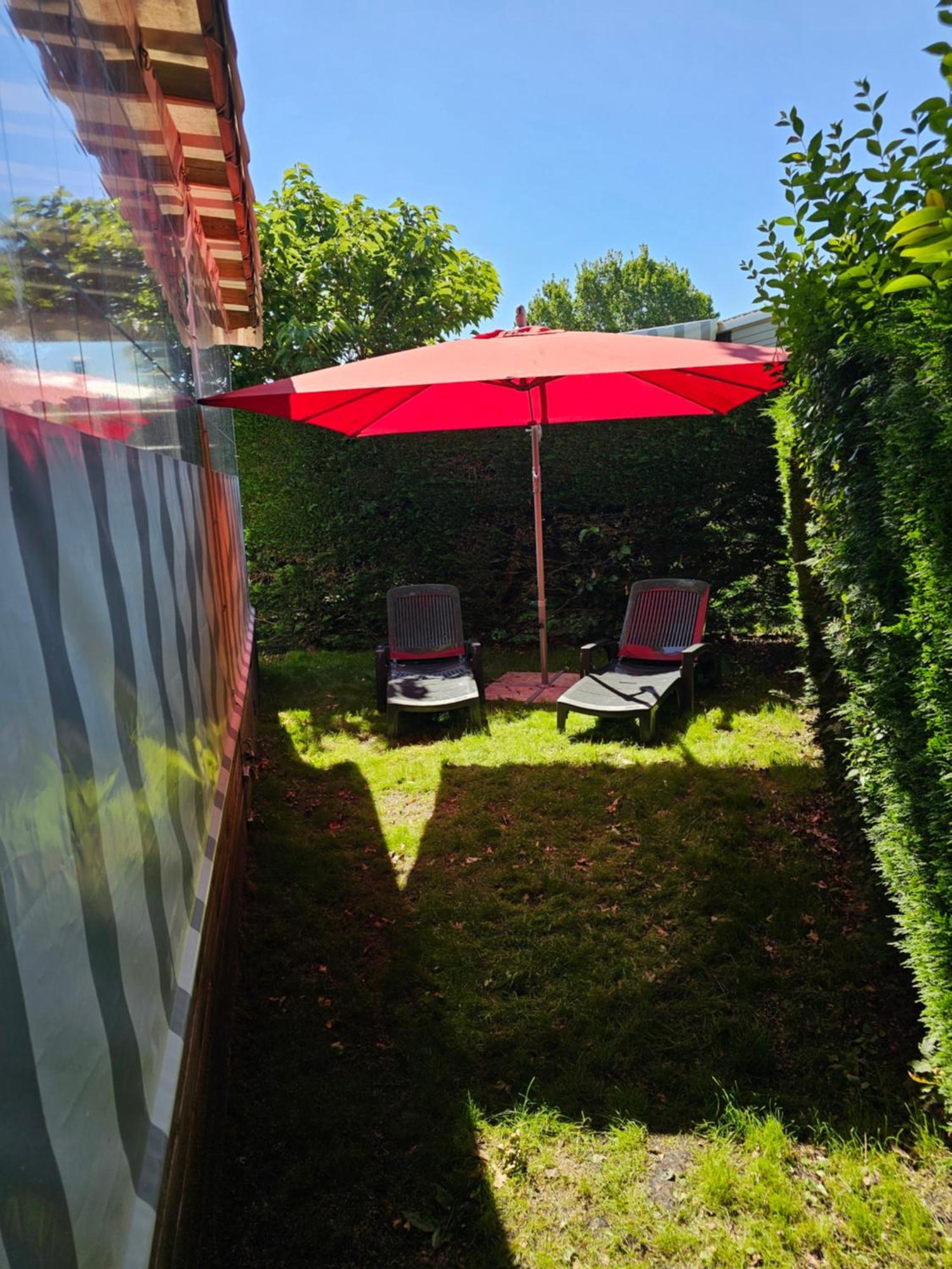 Mobilhome 741 Les Charmettes,3Ch,2Sdb,Lave Linge,Lave Vaisselle,Clim,2Wc Les Mathes Esterno foto